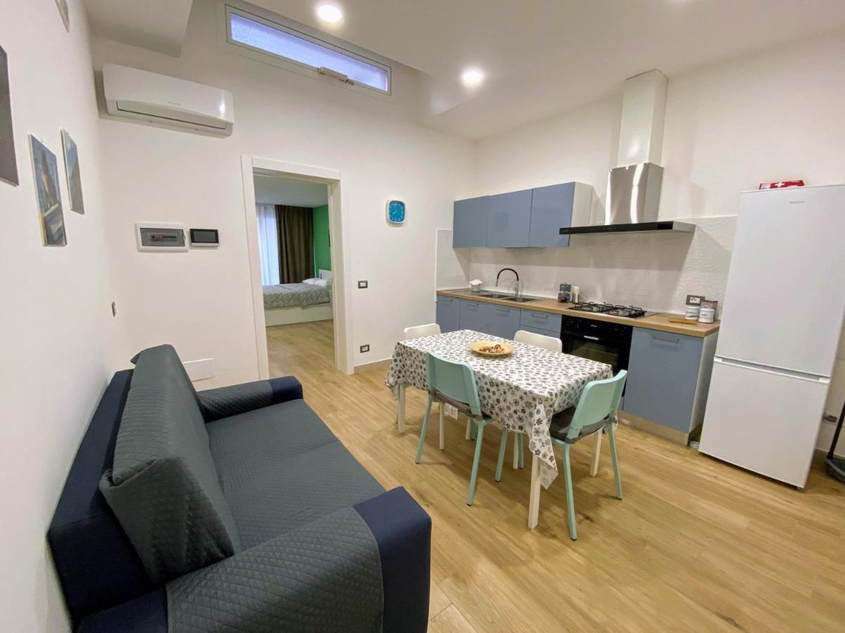 Casa Med Lägenhet Marina di Ragusa Exteriör bild
